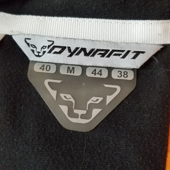 Hooded ski shell - Picture 3 of 4